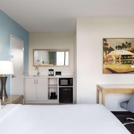Embassy Suites By Hilton Tampa Airport Westshore Eksteriør bilde