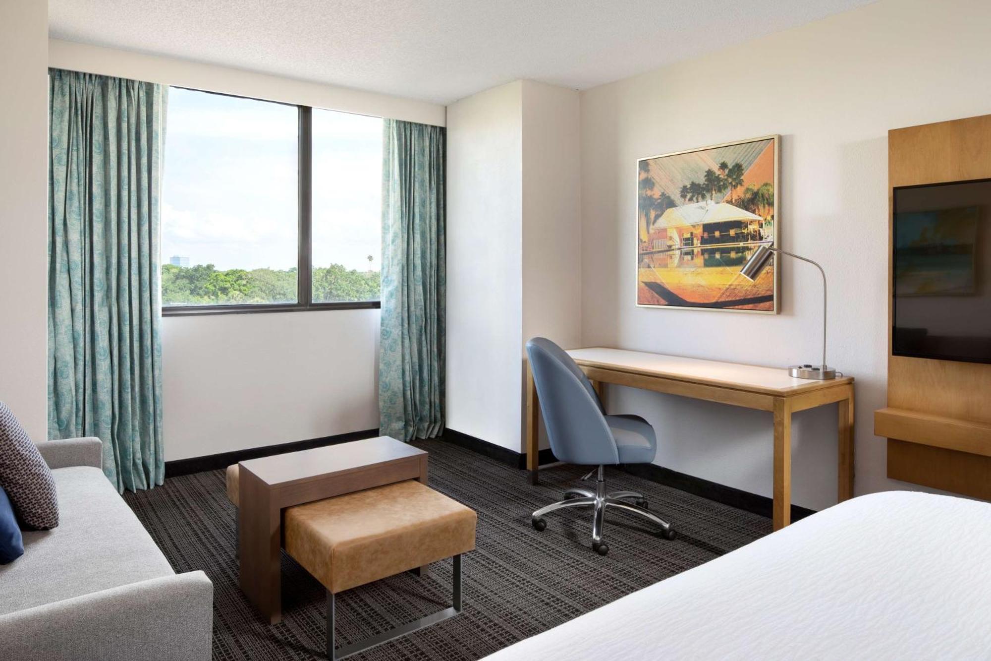 Embassy Suites By Hilton Tampa Airport Westshore Eksteriør bilde