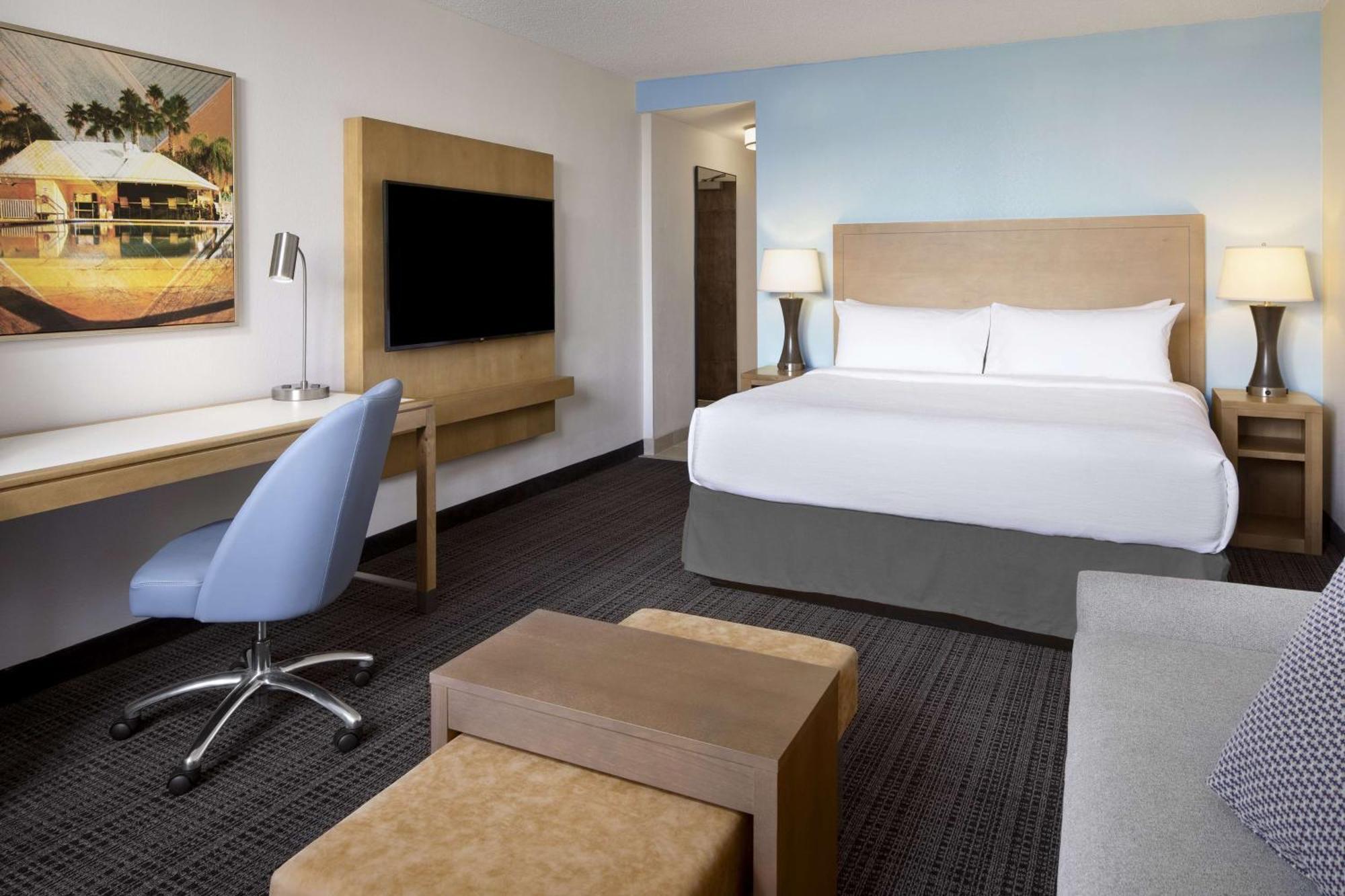 Embassy Suites By Hilton Tampa Airport Westshore Eksteriør bilde